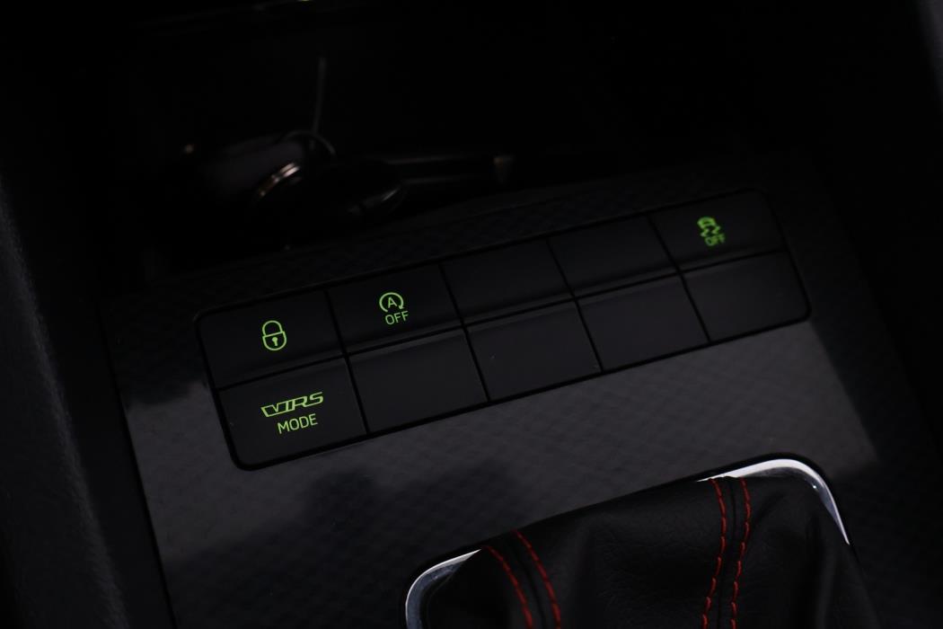 SKODA Octavia 2015