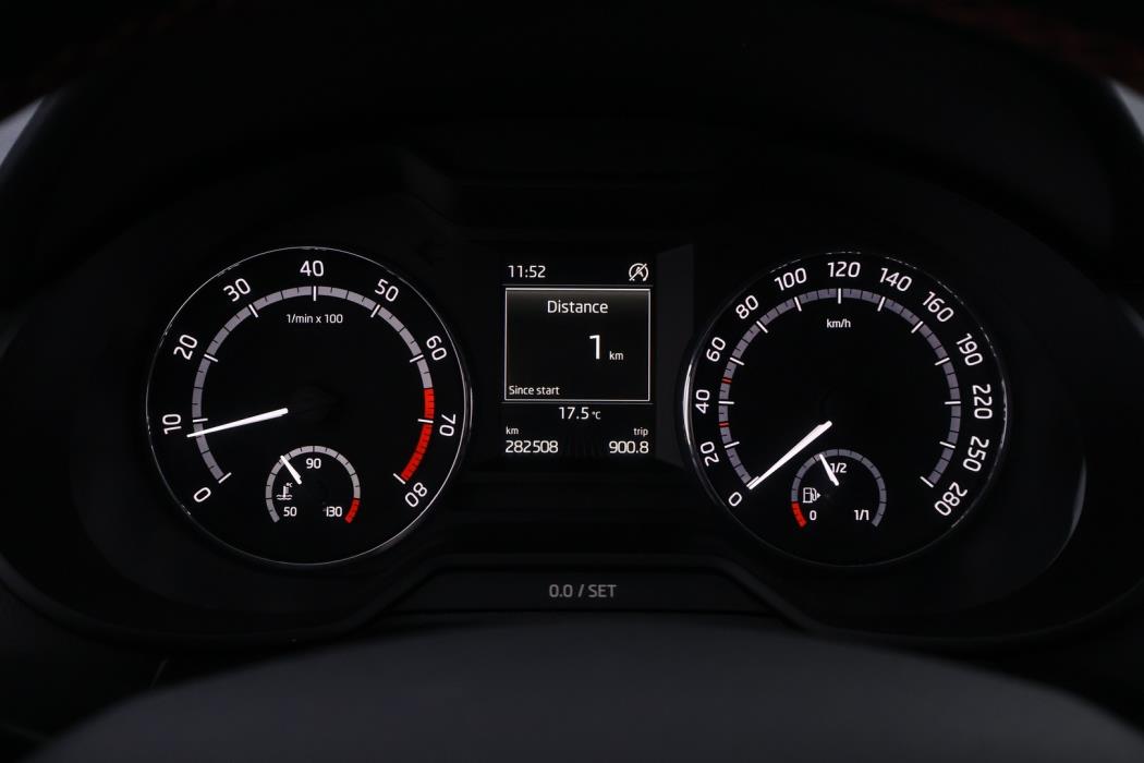 SKODA Octavia 2015