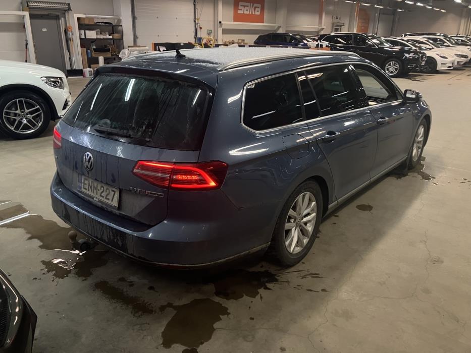 VOLKSWAGEN Passat 2015