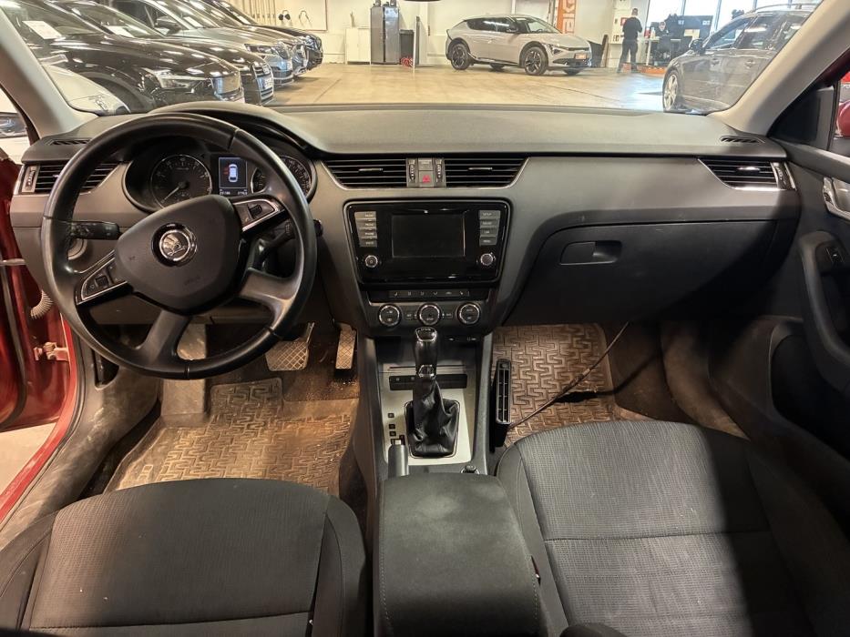 SKODA Octavia 2015