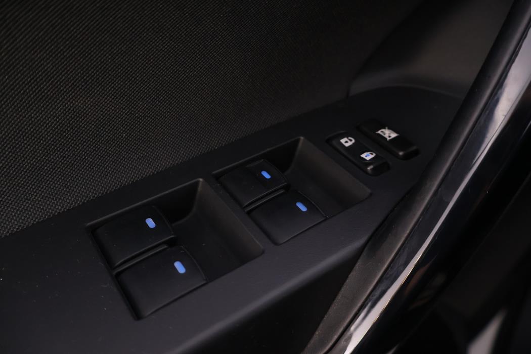 TOYOTA Auris 2017