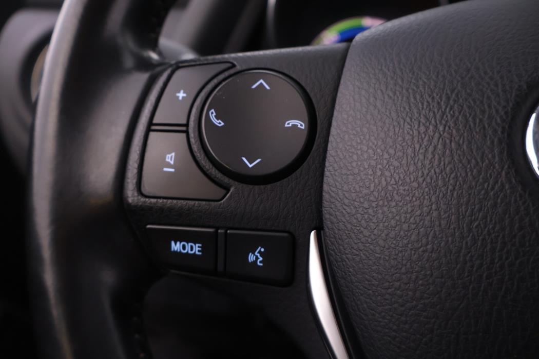 TOYOTA Auris 2017