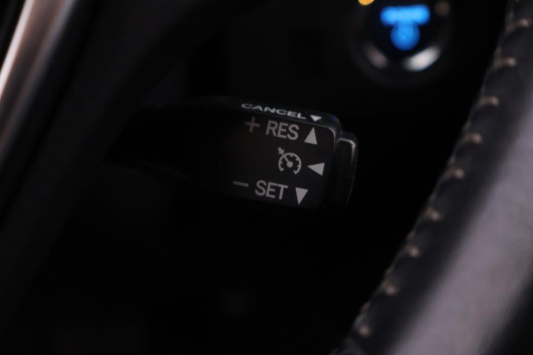 TOYOTA Auris 2017
