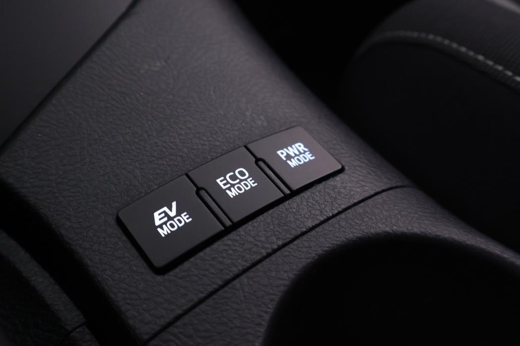 TOYOTA Auris 2017