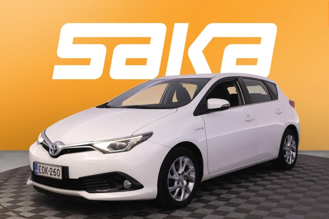 TOYOTA Auris 2017