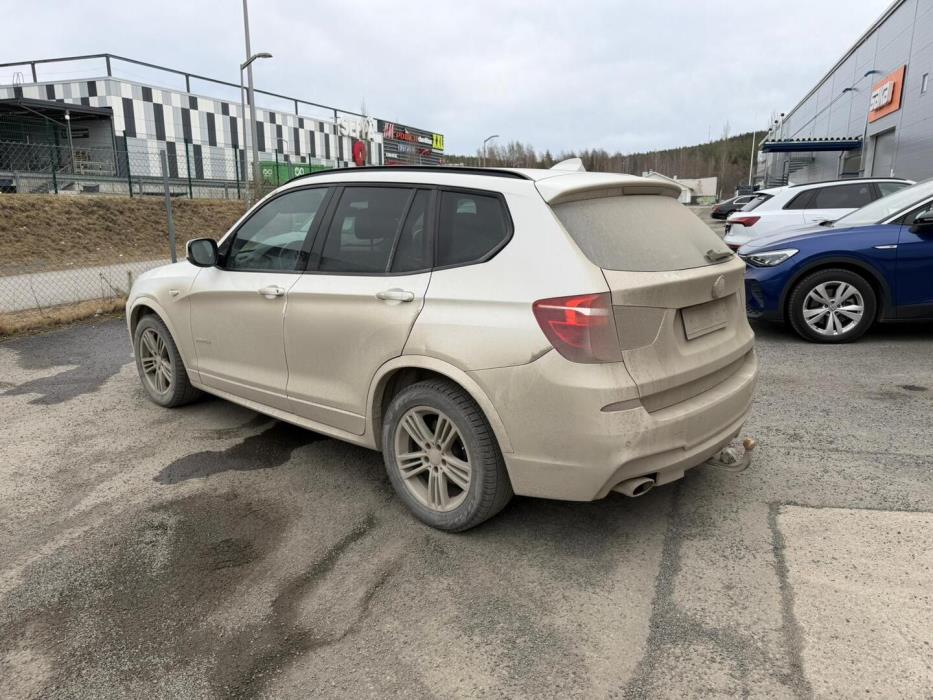 BMW X3 2011