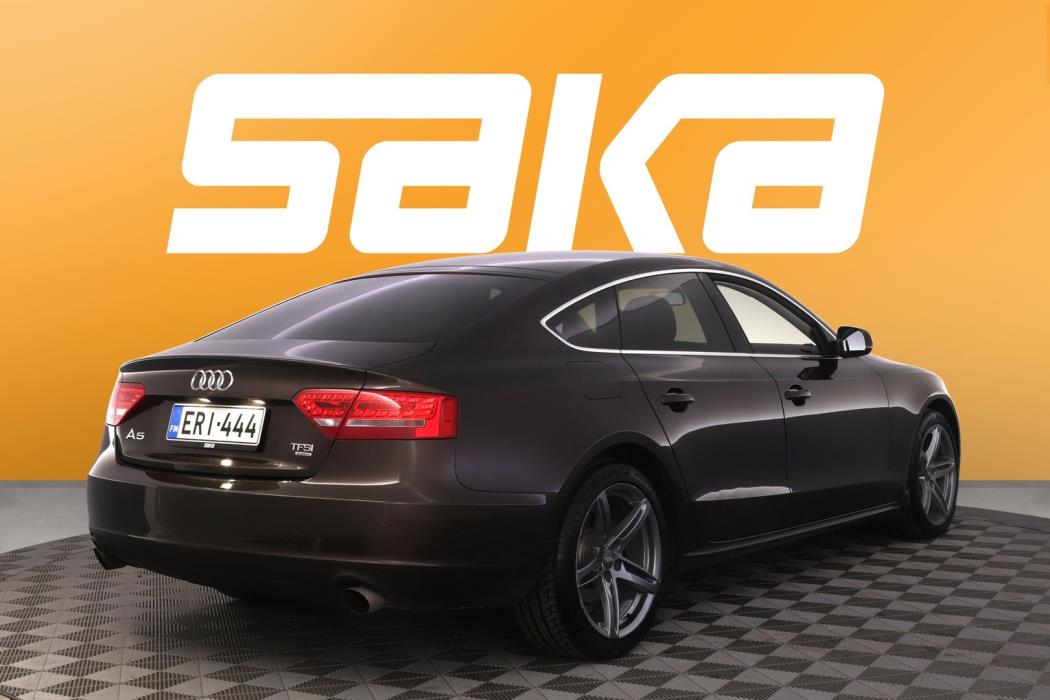 AUDI A5 2011