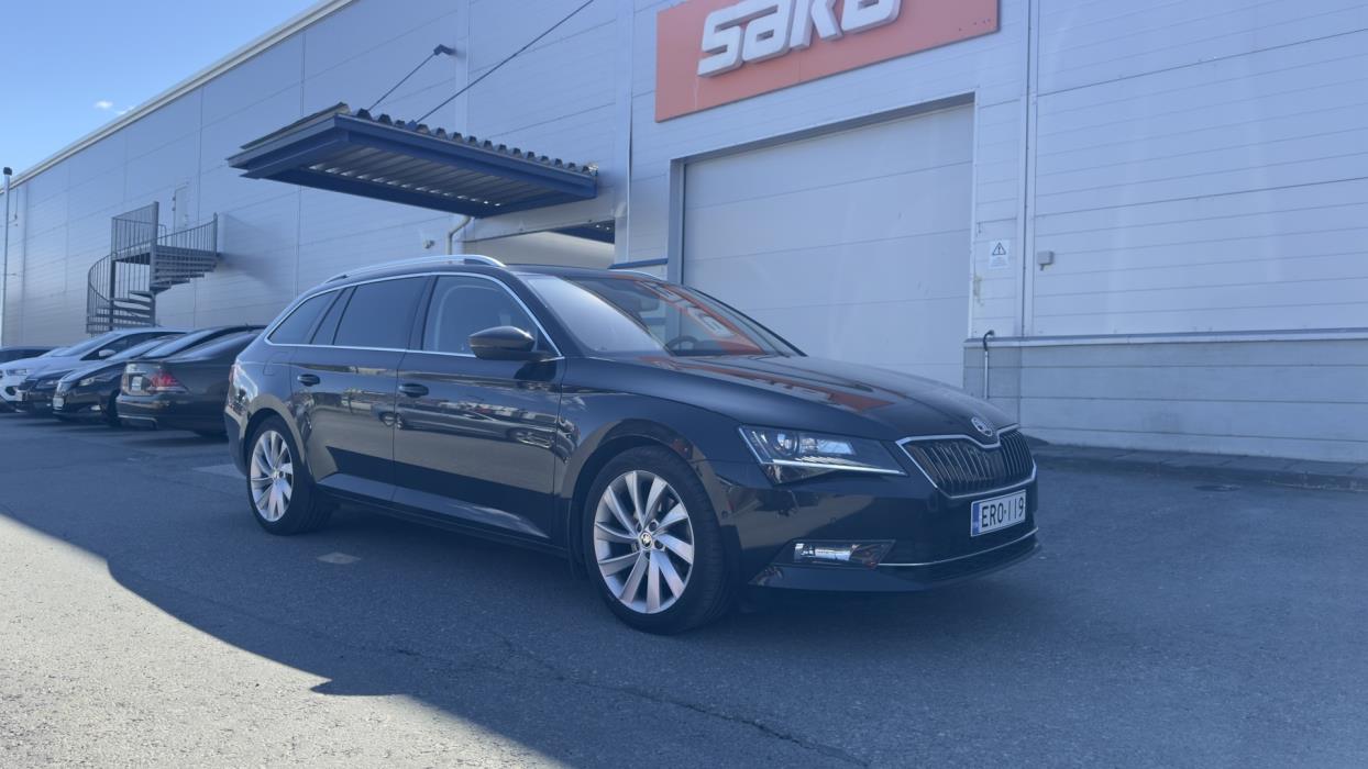 SKODA Superb 2019