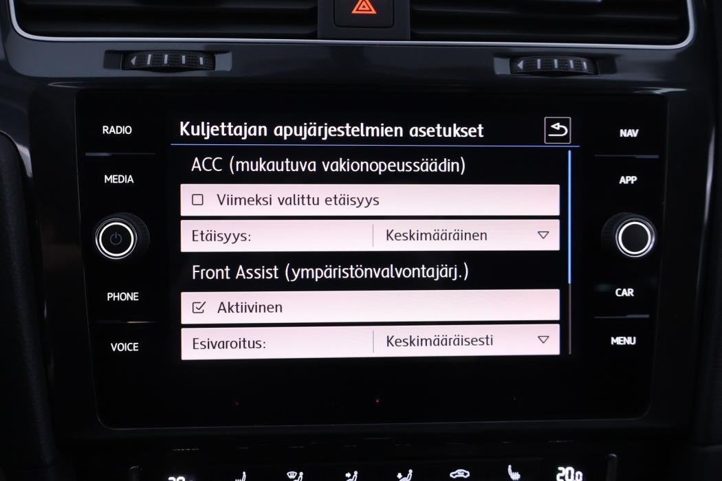 VOLKSWAGEN Golf 2020