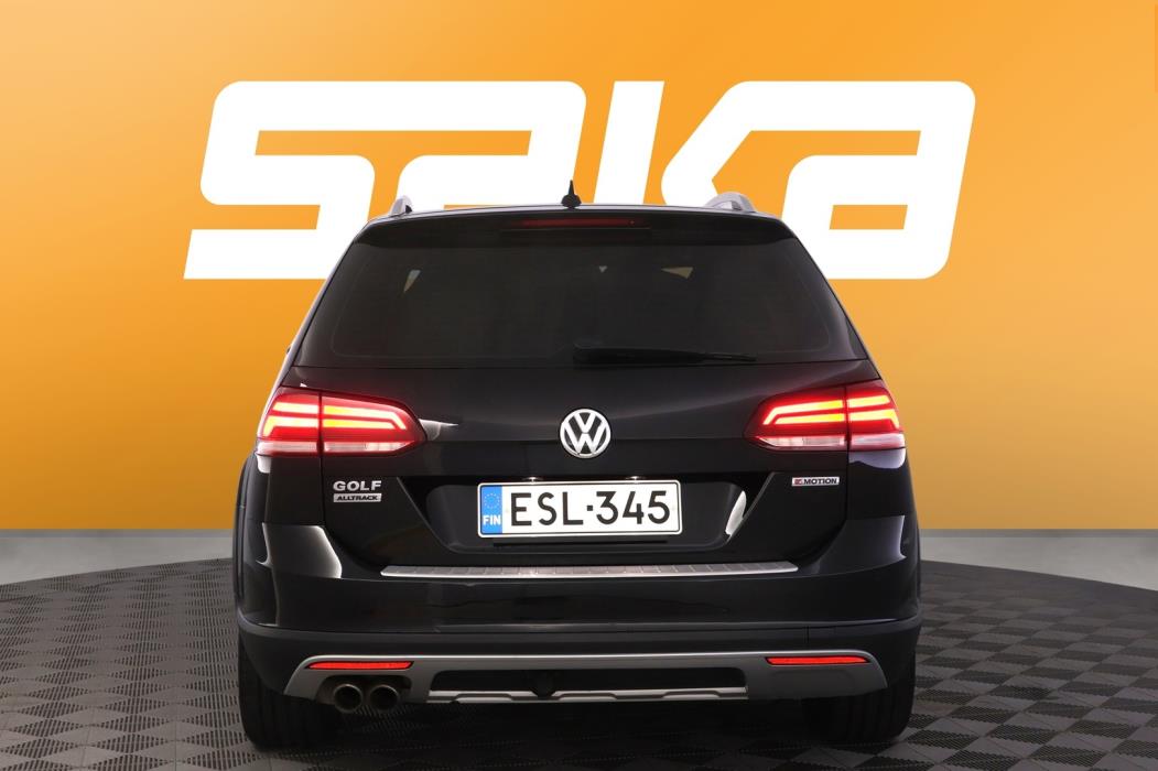VOLKSWAGEN Golf 2020