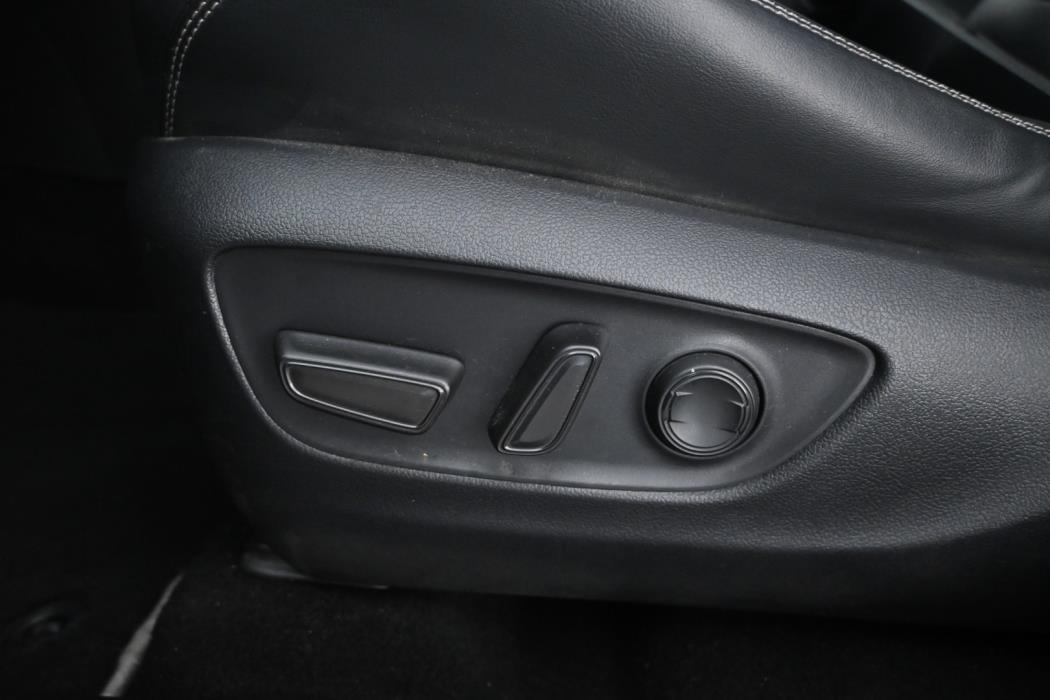 TOYOTA RAV4 2020