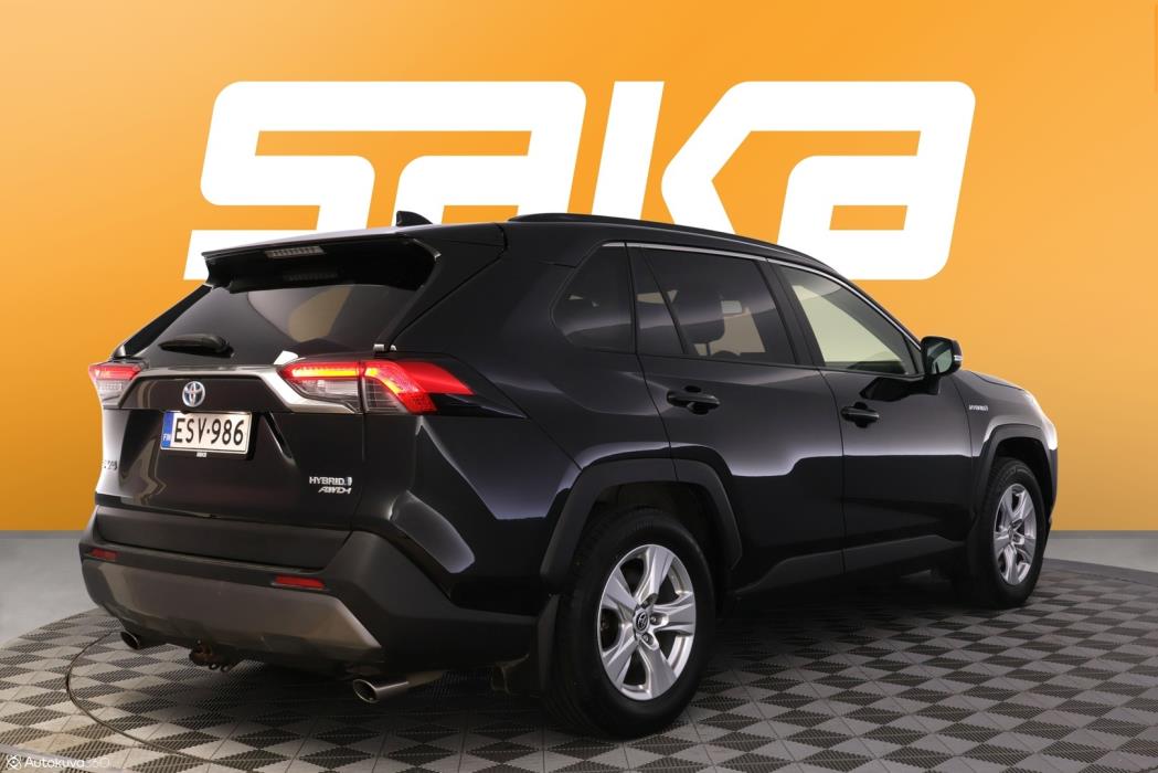 TOYOTA RAV4 2020