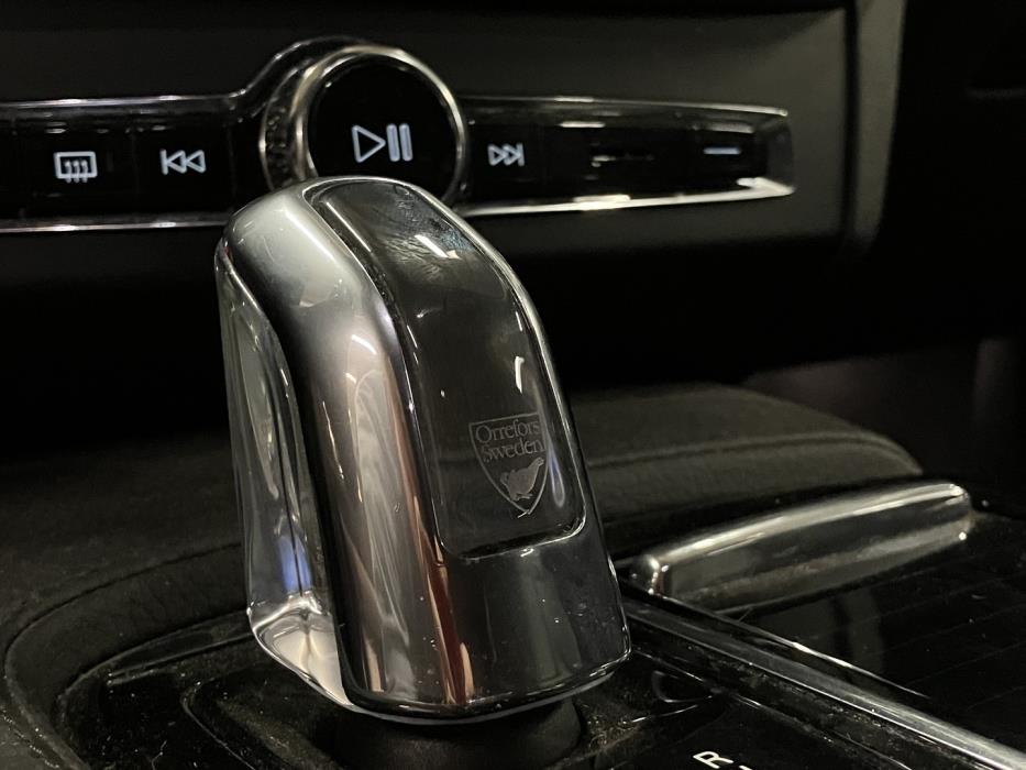 VOLVO V90 2019