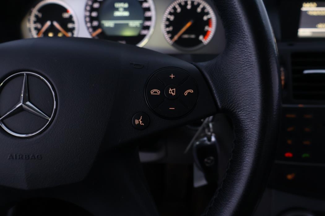 MERCEDES-BENZ C 2008