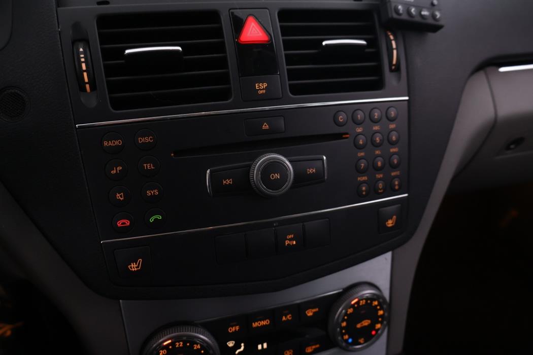 MERCEDES-BENZ C 2008