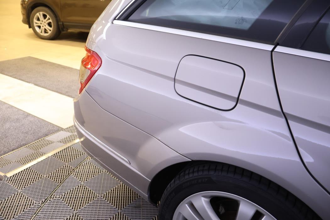 MERCEDES-BENZ C 2008