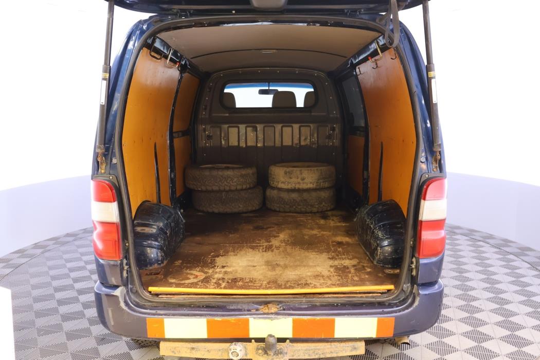 TOYOTA Hiace 2007