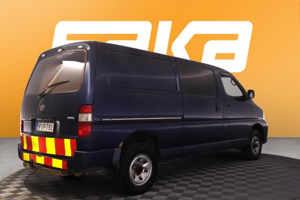 TOYOTA Hiace 2007