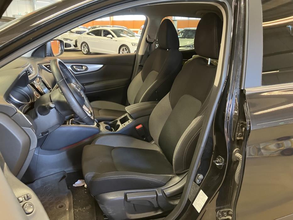 NISSAN Qashqai 2019