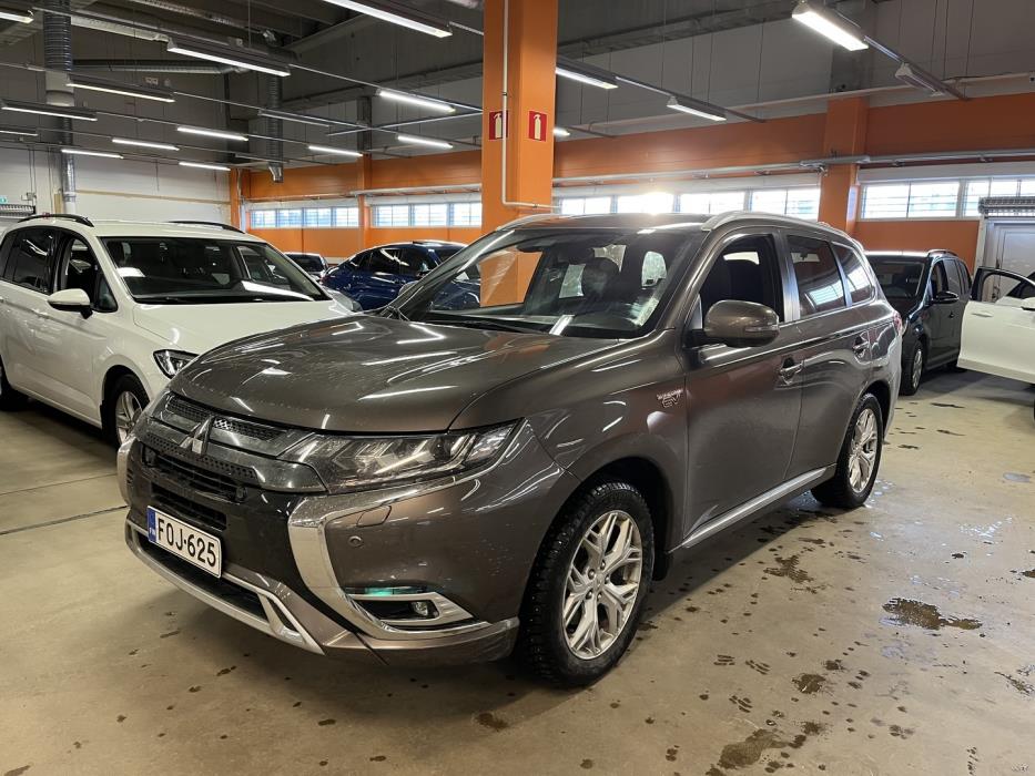 MITSUBISHI Outlander PHEV 2021