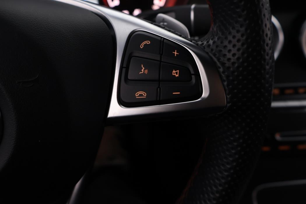 MERCEDES-BENZ C 43 AMG 2017