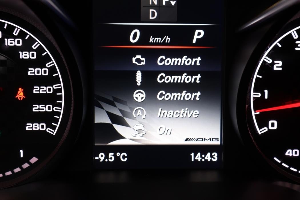 MERCEDES-BENZ C 43 AMG 2017