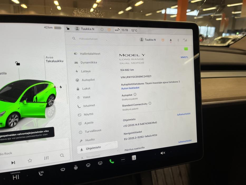 TESLA Model Y 2022