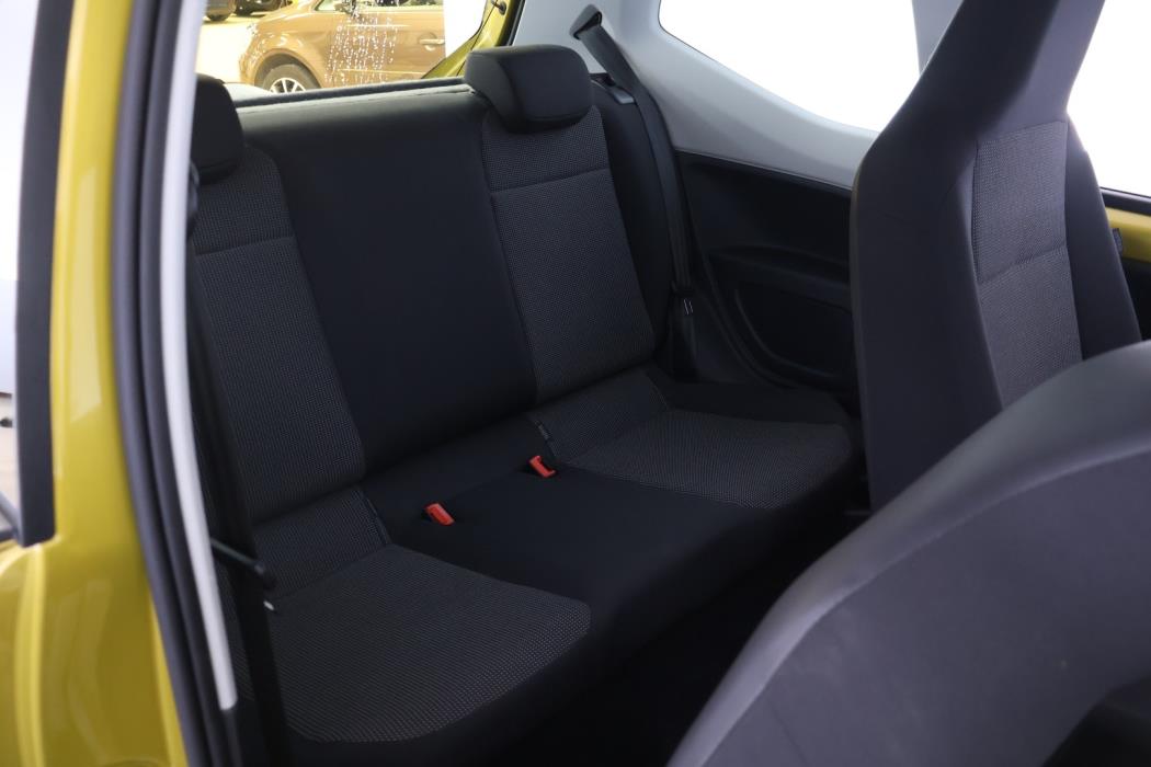 VOLKSWAGEN up! 2018