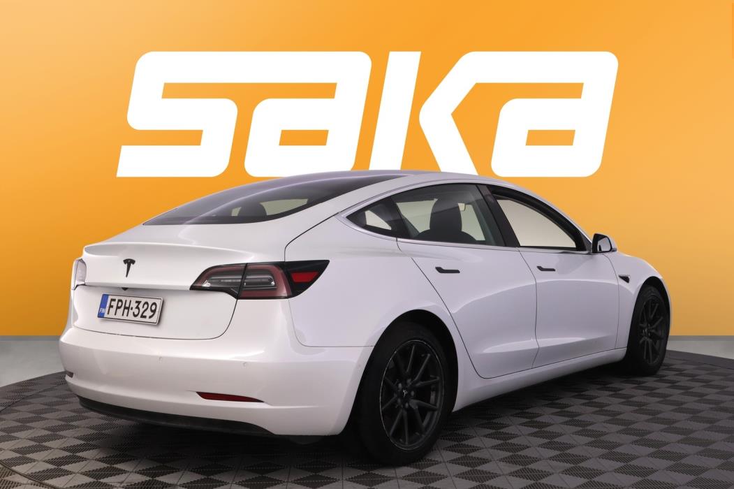 TESLA Model 3 2019