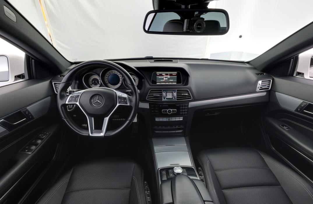 MERCEDES-BENZ E 2014