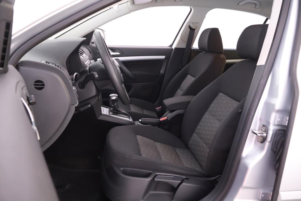 SKODA Octavia 2011