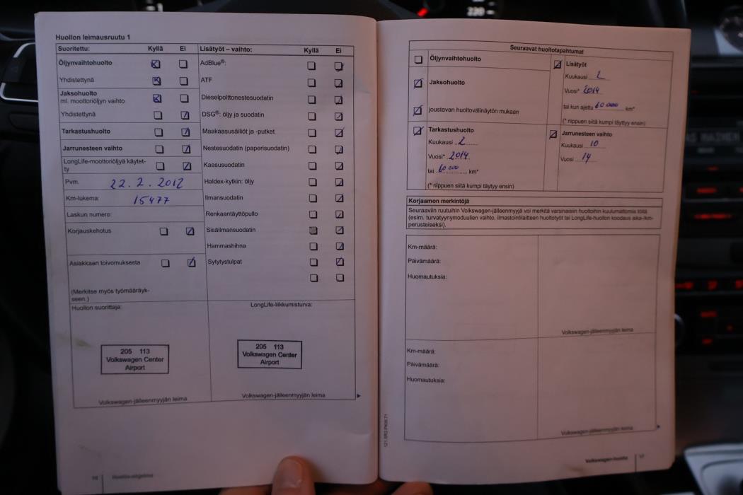 VOLKSWAGEN Passat 2011