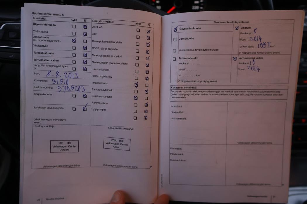 VOLKSWAGEN Passat 2011