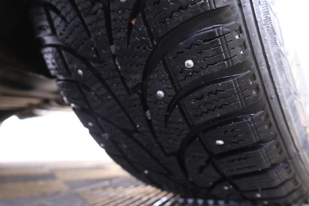 VOLKSWAGEN Passat 2011