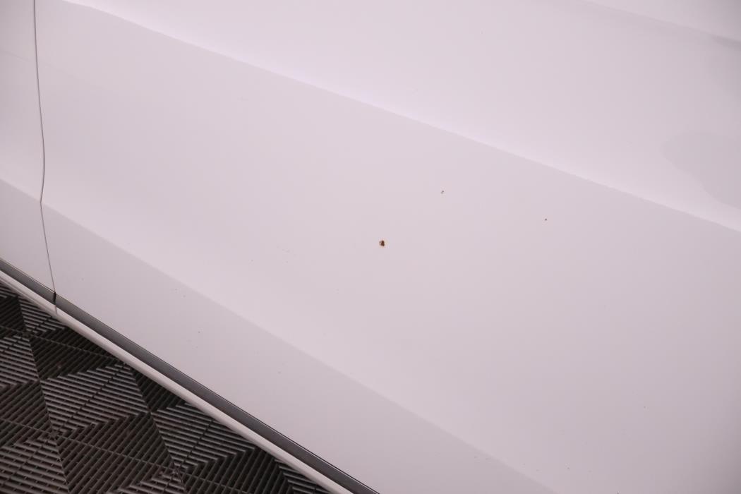 VOLKSWAGEN Passat 2011