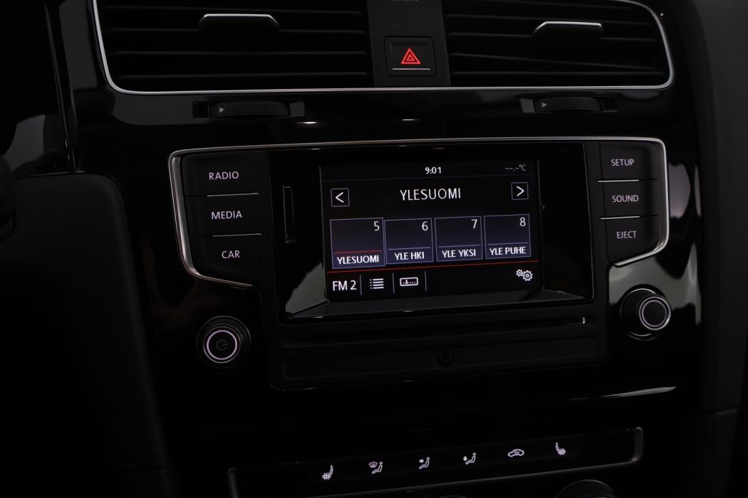 VOLKSWAGEN Golf 2014