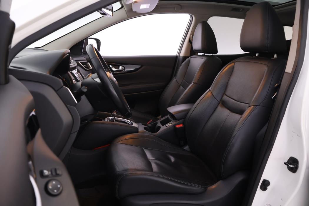 NISSAN Qashqai 2016