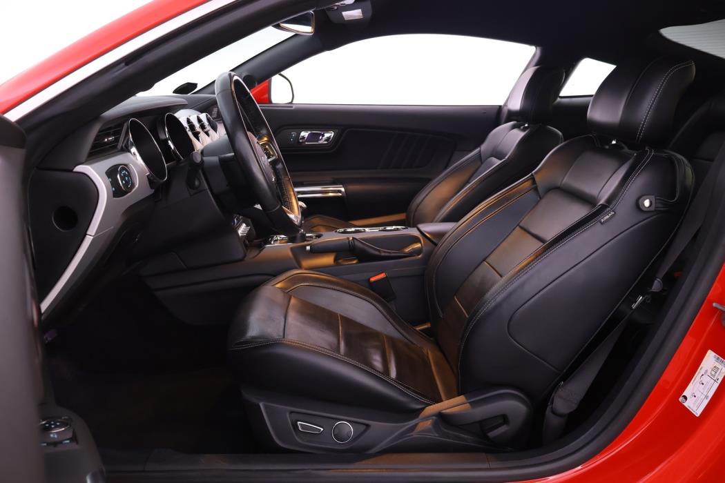 FORD Mustang 2016