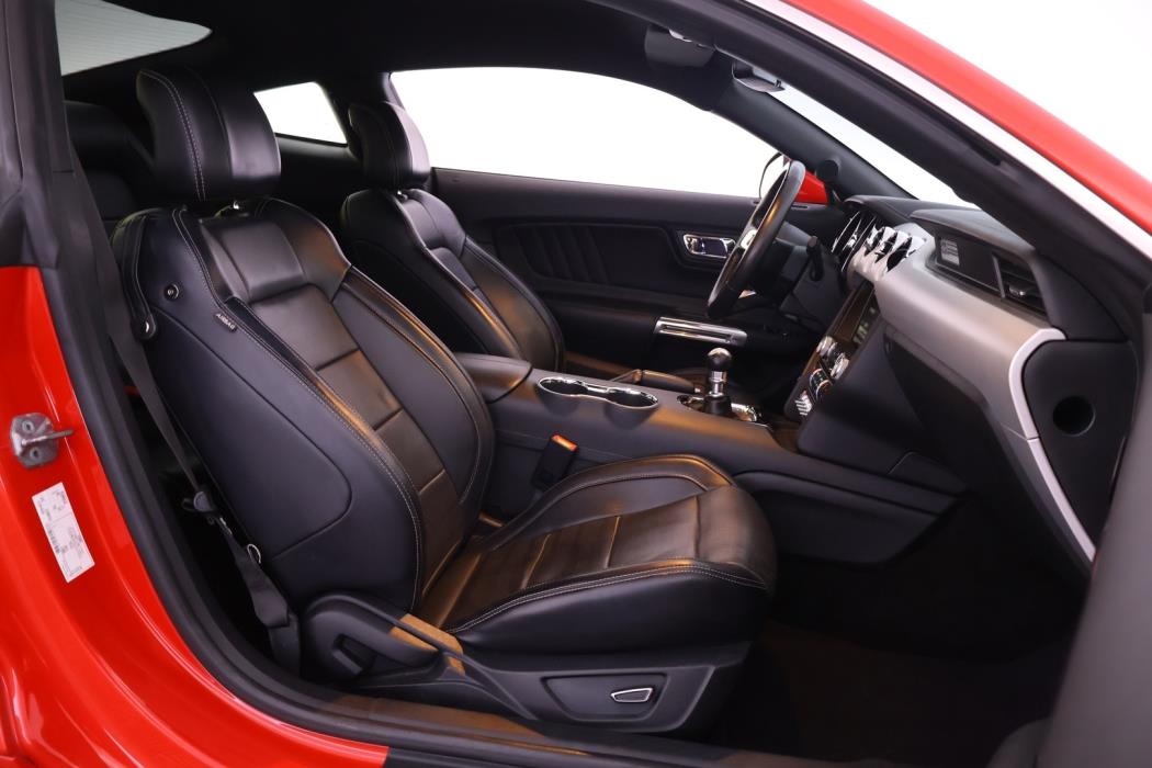 FORD Mustang 2016
