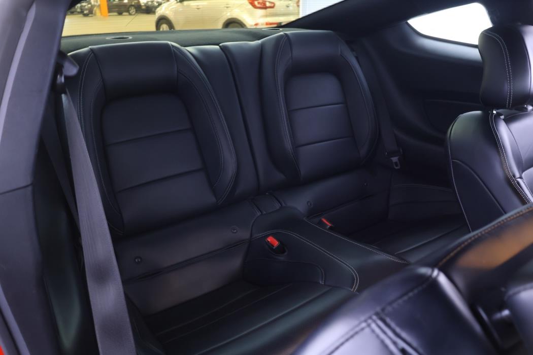 FORD Mustang 2016