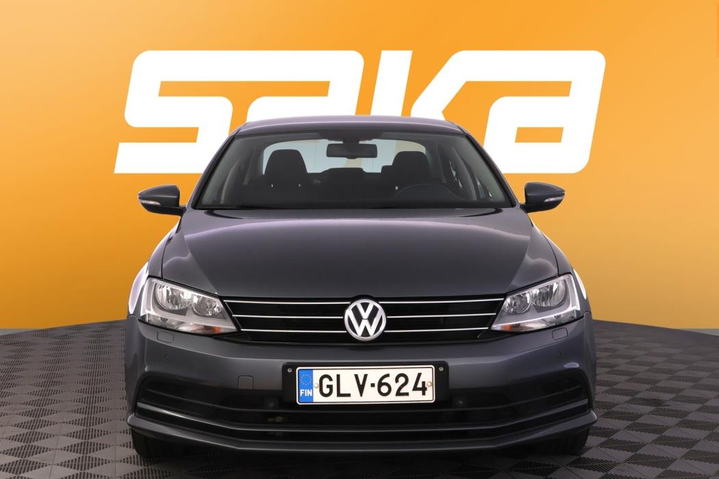 VOLKSWAGEN Jetta 2016