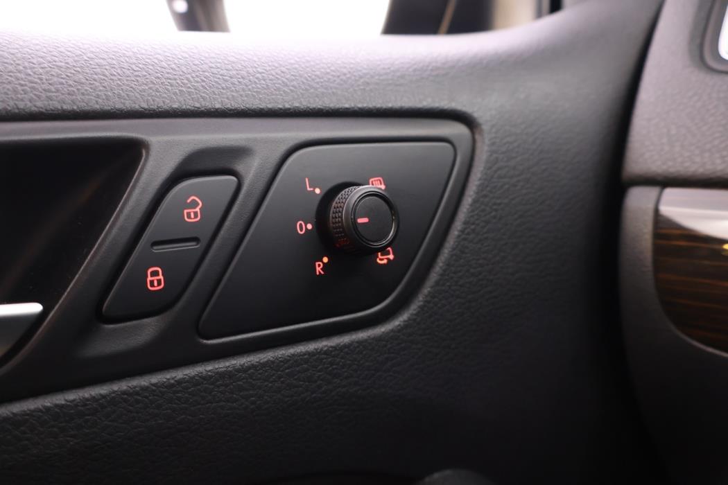 VOLKSWAGEN Jetta 2016