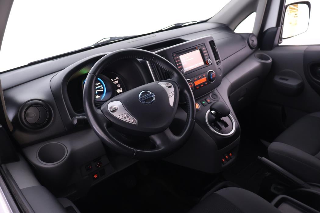 NISSAN e-NV200 2017