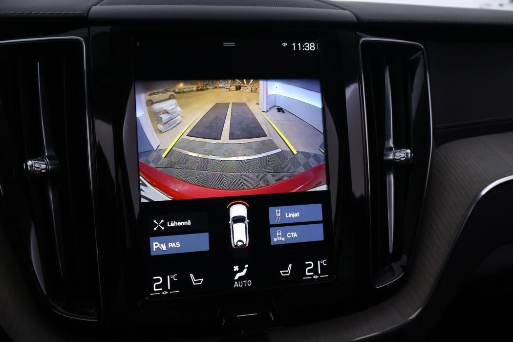 VOLVO XC60 2019