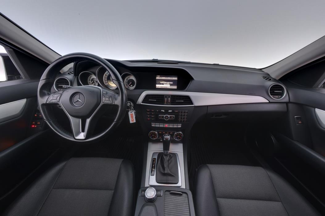 MERCEDES-BENZ C 2012