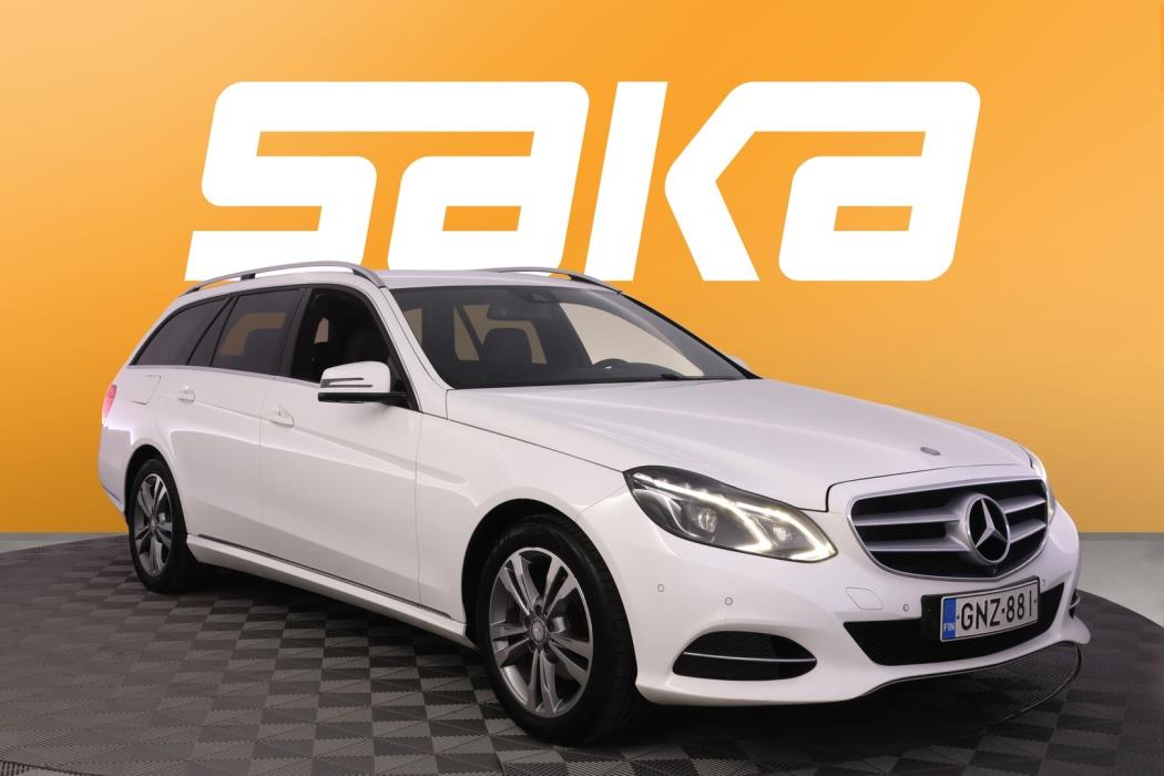 MERCEDES-BENZ E 2015