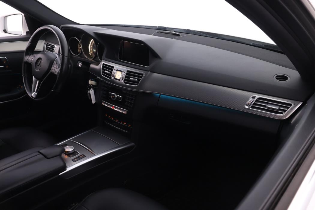 MERCEDES-BENZ E 2015
