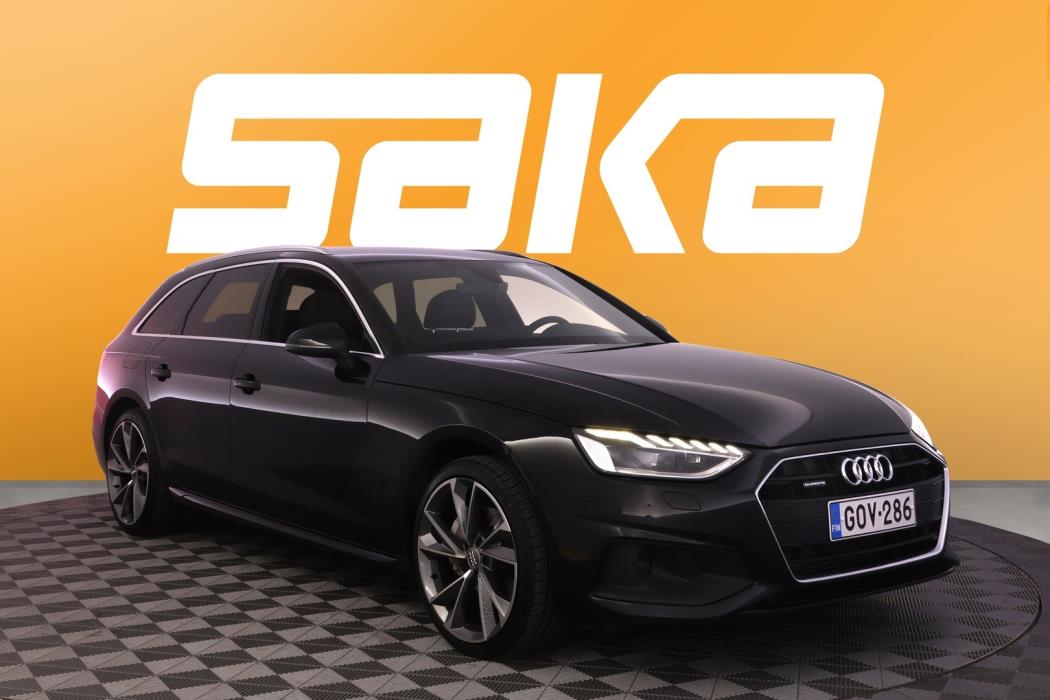 AUDI A4 2022