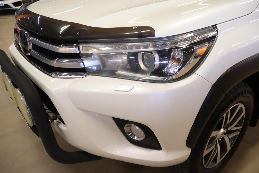 TOYOTA Hilux 2018