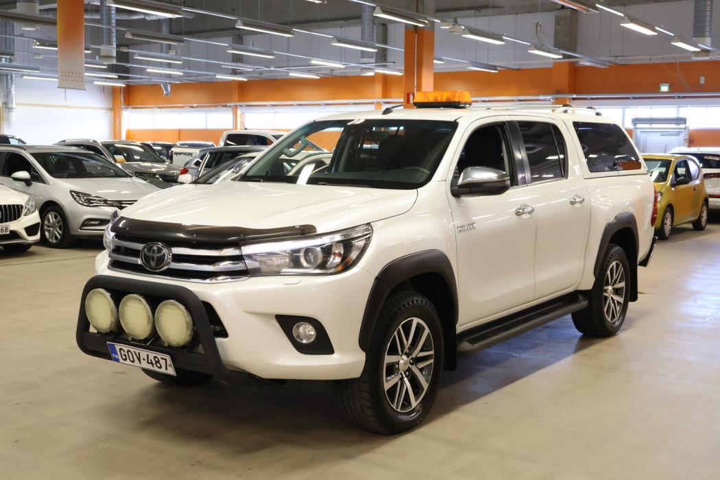 TOYOTA Hilux 2018